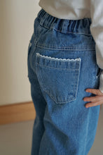 Load image into Gallery viewer, MOMOANN KIDS SPRING WIDE CUT DENIM JEANS*PREORDER