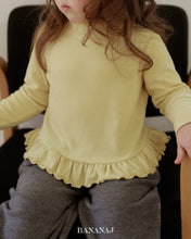 將圖片載入圖庫檢視器中，香蕉兒童柔軟高領T卹*預購