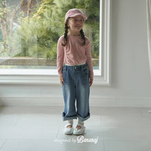 Load image into Gallery viewer, BANANA KIDS STRIGHT DENIM JEANS** PREORDER