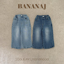 Load image into Gallery viewer, BANANA KIDS STRIGHT DENIM JEANS** PREORDER