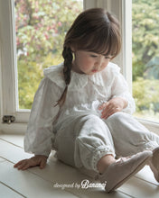 Load image into Gallery viewer, BANANA KIDS LACE COLLAR SHIRT** PREORDER