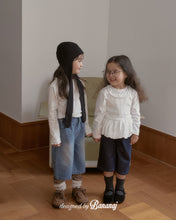 Load image into Gallery viewer, BANANA KIDS RIGHT JEANS** PREORDER