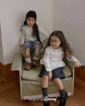 Load image into Gallery viewer, BANANA KIDS RIGHT JEANS** PREORDER