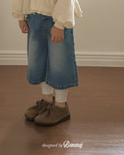 Load image into Gallery viewer, BANANA KIDS RIGHT JEANS** PREORDER