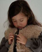 將圖片載入圖庫檢視器中，BANANA KIDS PICK 雙面背心* 預購