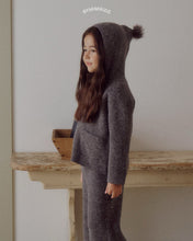 將圖片載入圖庫檢視器中，BYMIMI 兒童針織連帽衫套裝（含褲子）**預購**