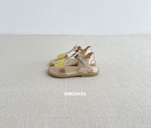 Load image into Gallery viewer, NAMOO KIDS CHERRY SANDALS**PREORDER
