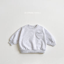 將圖片載入圖庫檢視器中，VIVID KIDS 口袋愛心衛衣*預購