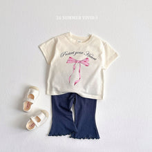 Load image into Gallery viewer, VIVID KIDS BOW TOP AND BOTTOM SET*PREORDER