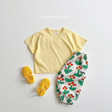 Load image into Gallery viewer, VIVID KIDS TWIN STRIPE TEE SHIRT ( SET OF TWO) *PREORDER