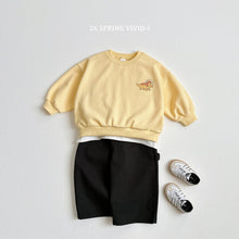 將圖片載入到圖庫檢視器中，VIVID KIDS UNIVERSE 衛衣*預購