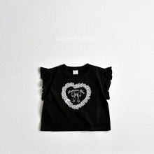 Load image into Gallery viewer, VIVID KIDS LACE HEART SHIRT*PREORDER