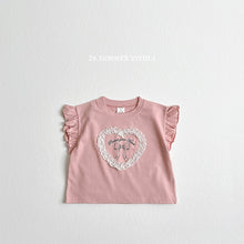Load image into Gallery viewer, VIVID KIDS LACE HEART SHIRT*PREORDER