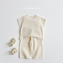 Load image into Gallery viewer, VIVID KIDS SUMMER CASUAL TOP BOTTOM SET *PREORDER