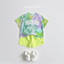 Load image into Gallery viewer, VIVID KIDS NEON SHORTS *PREORDER