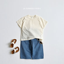 Load image into Gallery viewer, VIVID KIDS VERTICAL STRIPE WIDE PANTS*PREORDER