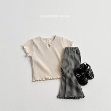 Load image into Gallery viewer, VIVID KIDS SUMMER PATTERN FLARED CROPPED PANTS*PREORDER