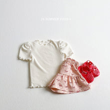 Load image into Gallery viewer, VIVID KIDS FLARE SHORTS*PREORDER
