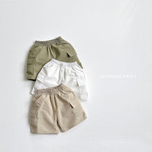 Load image into Gallery viewer, VIVID KIDS CARGO SHORTS*PREORDER
