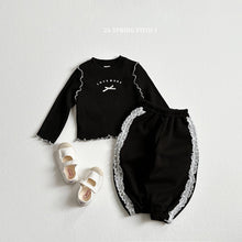 Load image into Gallery viewer, VIVID KIDS RIBBON FRILL TEE*PREORDER