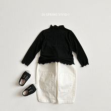將圖片載入圖庫檢視器中，VIVID KIDS 簡約高領衫*預購