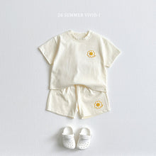 Load image into Gallery viewer, VIVID KIDS BE KIND SET*PREORDER
