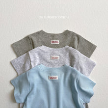 Load image into Gallery viewer, VIVID KIDS SIMPLE LAYER TEE*PREORDER