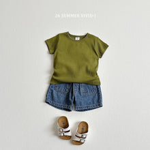 Load image into Gallery viewer, VIVID KIDS SIMPLE TEE SHIRT*PREORDER