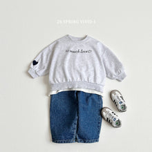 Load image into Gallery viewer, VIVID KIDS SO MUCH LOVE SWEAT TOP*PREORDER