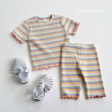 Load image into Gallery viewer, VIVID KIDS STRIPE BIKE SHORT*PREORDER