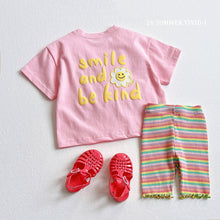Load image into Gallery viewer, VIVID KIDS STRIPE BIKE SHORT*PREORDER