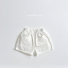 Load image into Gallery viewer, VIVID KIDS HEART POCKET SHORTS*PREORDER