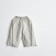 Load image into Gallery viewer, VIVID KIDS NYLON LINE TRACK PANTS*PREORDER