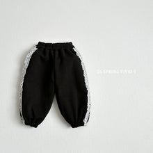 Load image into Gallery viewer, VIVID KIDS LACE FRILL BALLOON PANTS*PREORDER