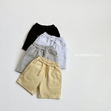 將圖片載入到圖庫檢視器中，VIVID 兒童休閒工裝短褲*預購