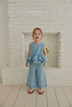 Load image into Gallery viewer, MEL KIDS SUMMER CROPPED WIDE PANTS**PREORDER