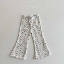 Load image into Gallery viewer, MEL KIDS SUMMER FLORAL SUMMER PANTS**PREORDER