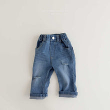 Load image into Gallery viewer, MEL KIDS SUMMER DENIM CAPRI PANTS*PREORDER