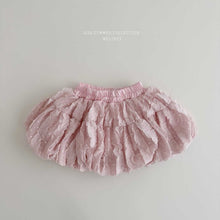 Load image into Gallery viewer, MEL KIDS SUMMER BUBBLE SHORTS*PREORDER