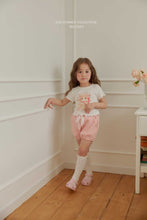 Load image into Gallery viewer, MEL KIDS SUMMER MAISIE DAISY SHORTS*PREORDER