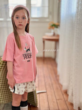 Load image into Gallery viewer, POISSON KIDS FREEZY PEASY TEEE**PREORDER