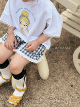 Load image into Gallery viewer, POISSON KIDS SNOW WHITE TEE**PREORDER