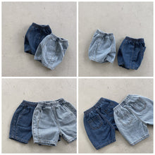 Load image into Gallery viewer, NUNUNBIEL Slit Jeans *Preorder